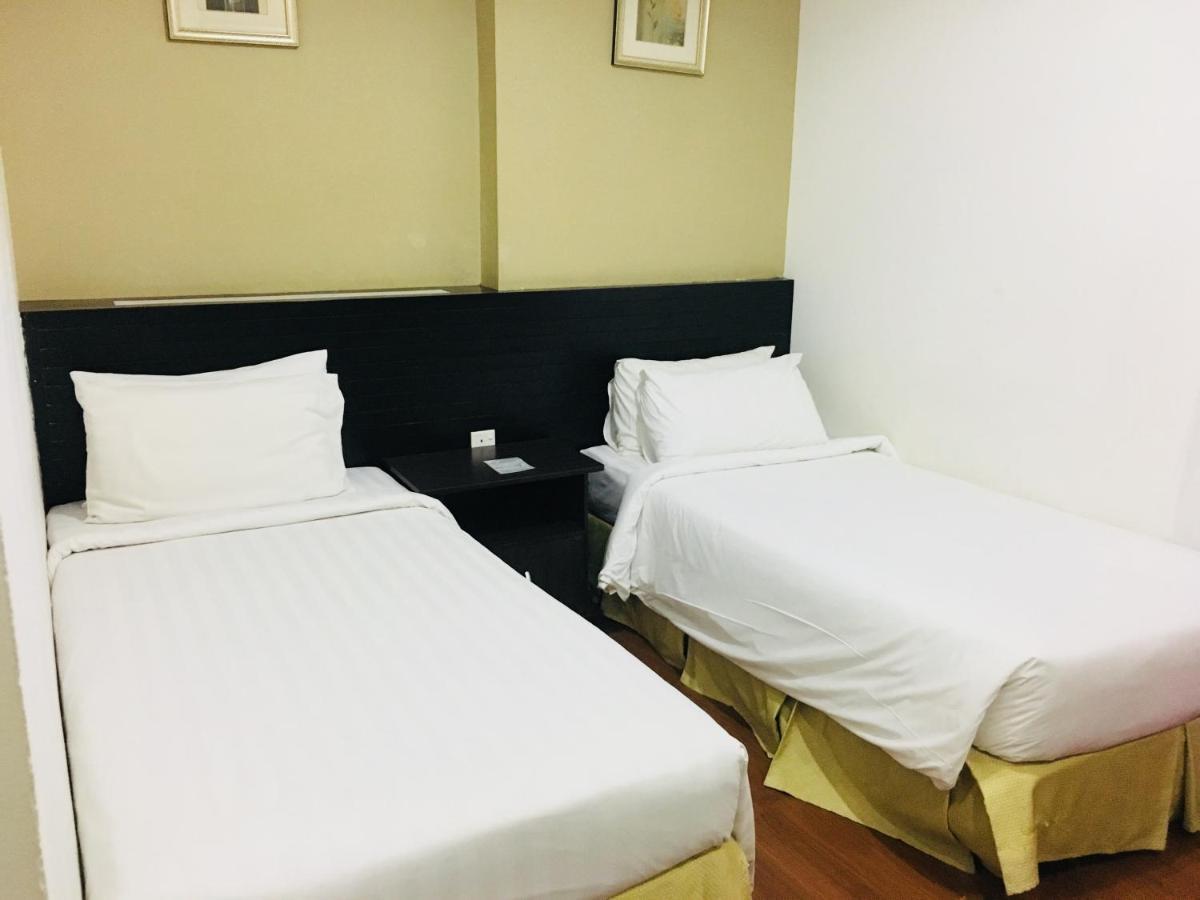 Likas Square - Kk Apartment Suite コタキナバル エクステリア 写真